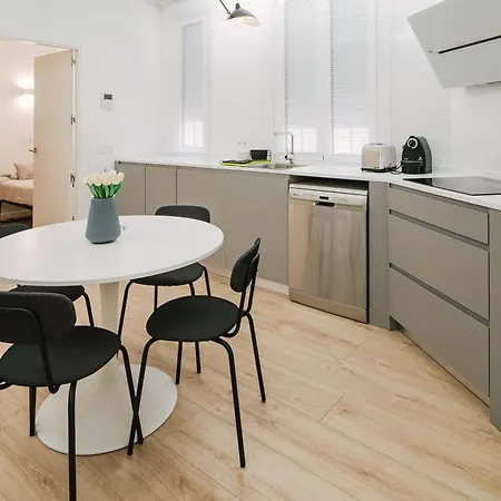 Apartment Lujoso Y Amplio Con Parking Incluido