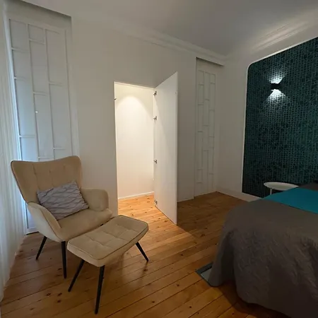 Carmen 6 By Aroom * 레온