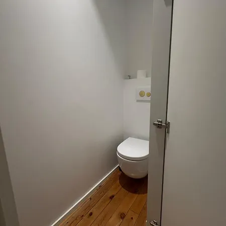 Carmen 6 By Aroom Appartement *