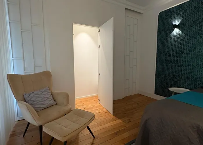 Carmen 6 By Aroom * 레온